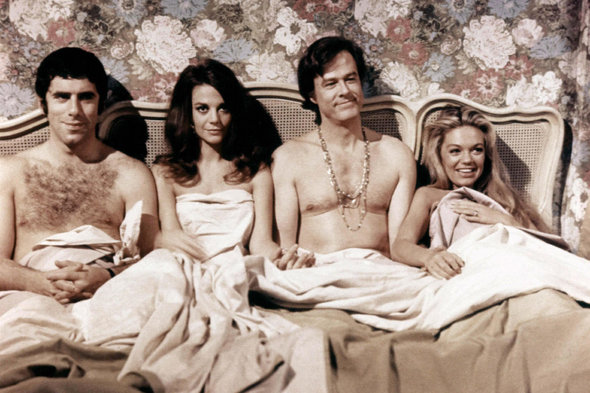 The Orgy That Never Happened: Sexuality and the Sixties in Bob & Carol –  GirlsOnTops