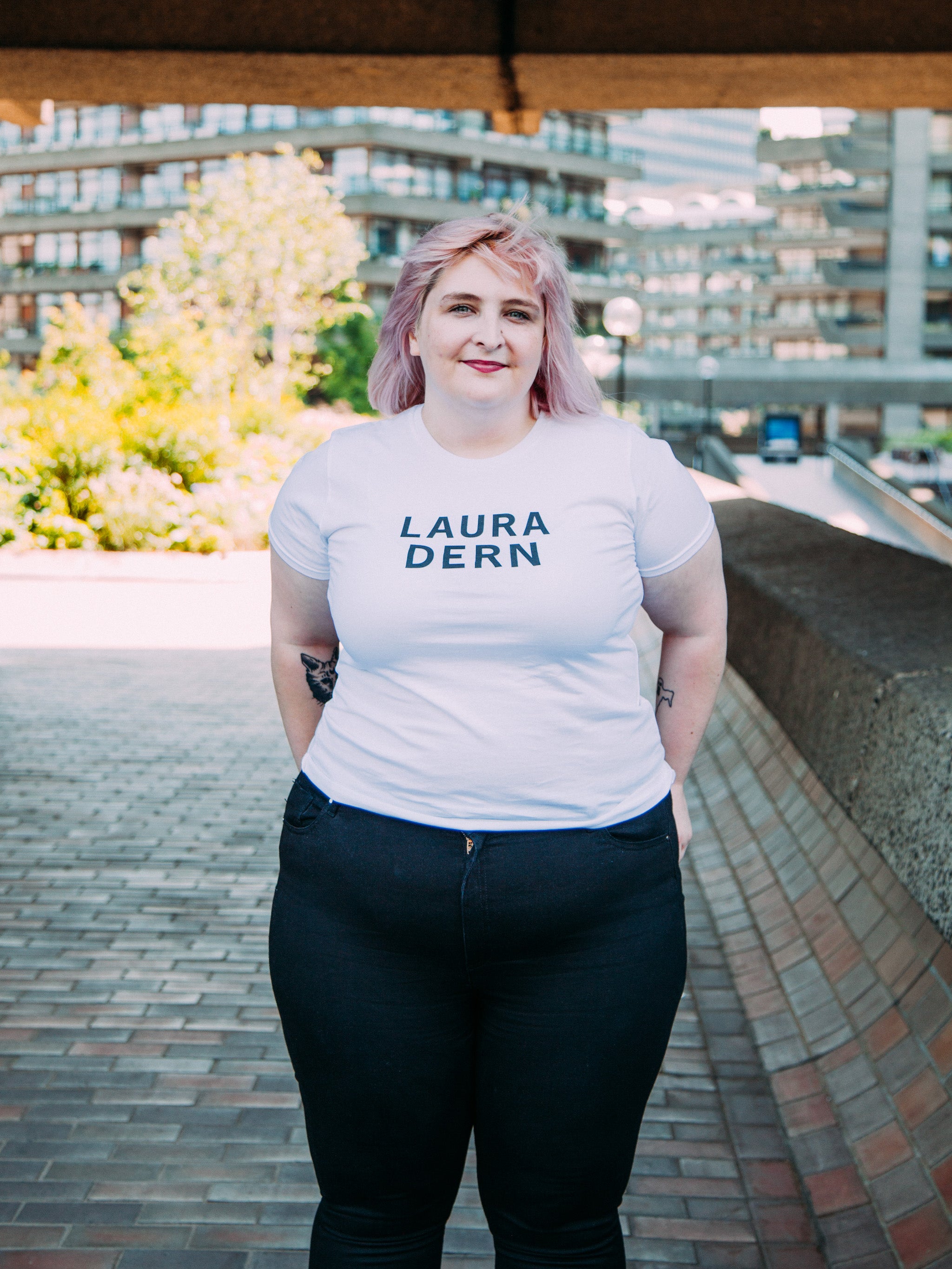 Laura plus 2024 size clothing